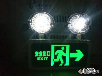 雙頭應(yīng)急燈的蓄電池多久需要更換？這部國標(biāo)給