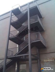舊樓改造之疏散樓梯數量不足的解決方案
